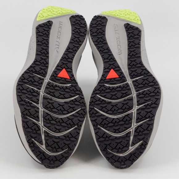 Nike Winflo 8 Shield - Picture 2 of 2